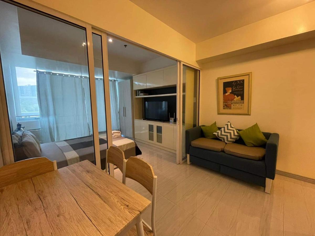 Azure Urban Resort With Wifi And Netflix Pasay Exterior photo
